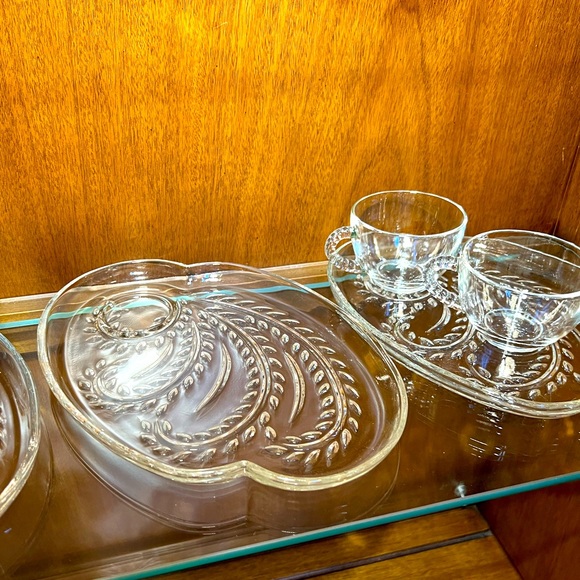 Vintage FEDERAL GLASS Luncheon Set of 4 Platters & Cups 10”x8” EXCELLENT! - Picture 5 of 7